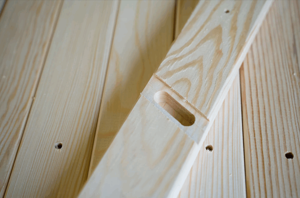 Woodland manufacturer of wooden ladders